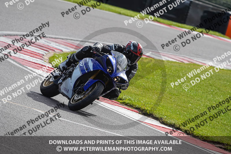 donington no limits trackday;donington park photographs;donington trackday photographs;no limits trackdays;peter wileman photography;trackday digital images;trackday photos